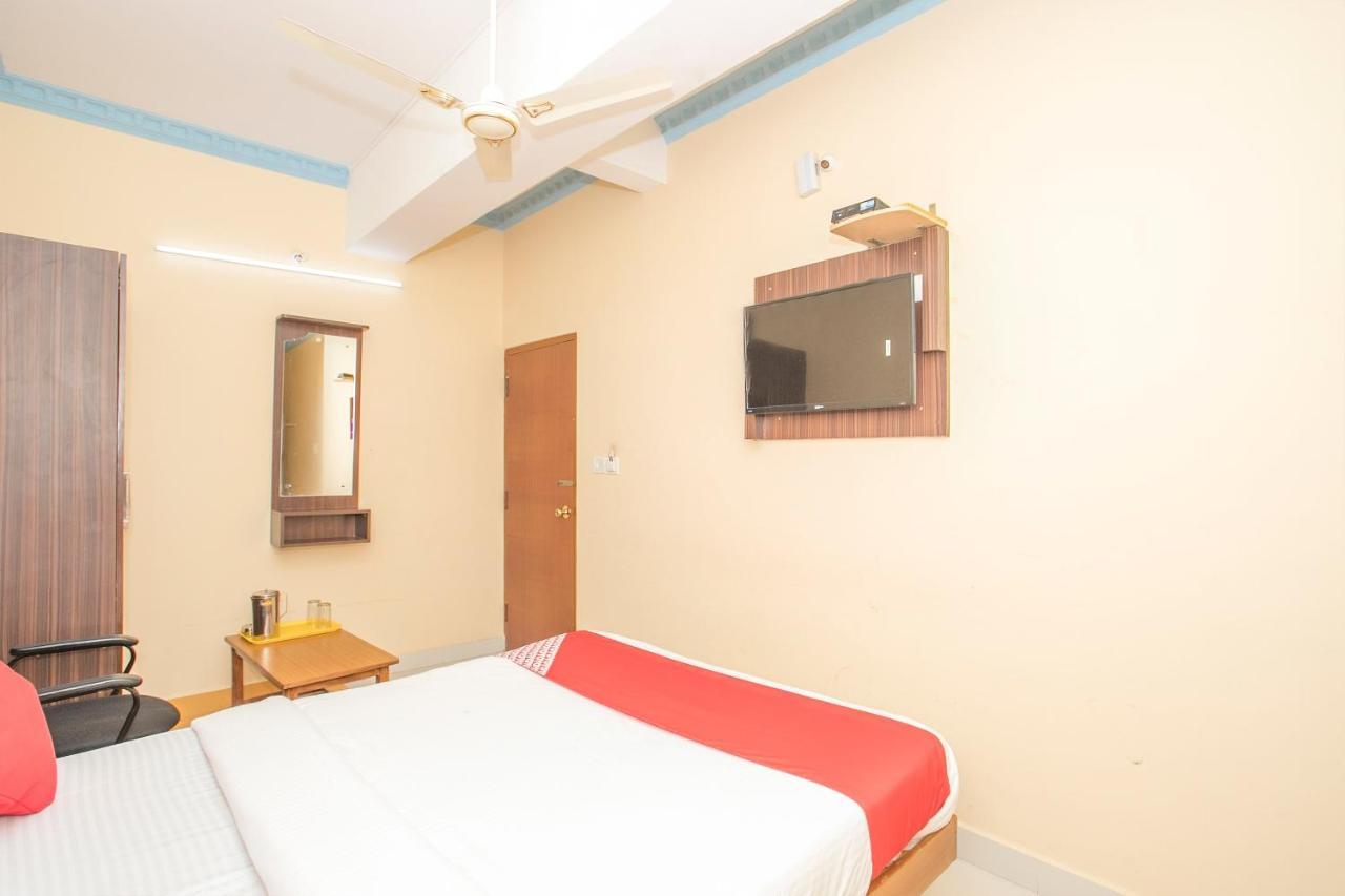 Oyo 10291 Sri Venkatadri Residency Hotel Bangalore Exterior photo